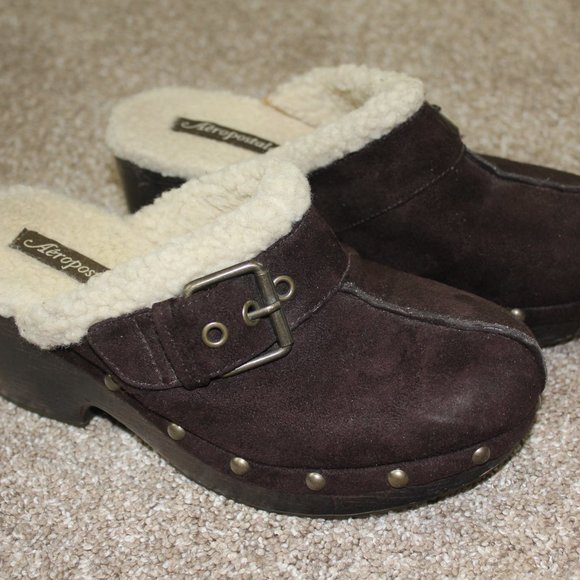 Aeropostale Brown Sherpa Fleece Lined Buckle Studded Clogs Womens Shoe Size 7 - Picture 2 of 8